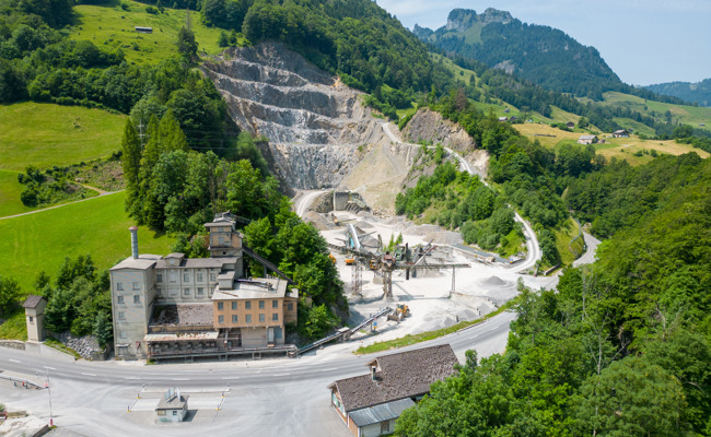 Eine neugegründete AG übernimmt den Steinbruch Starkenbach