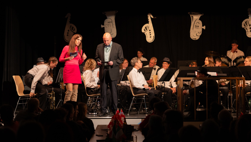 Das Moderatoren-Duo.