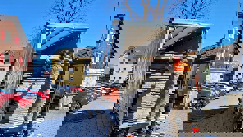  Matratzen für die Ukraine: Die Zivilschutzorganisation Werdenberg beteiligt sich am Versand von Hilfsgütern. 