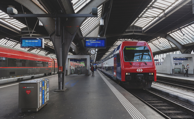 Viele junge Frauen betroffen: Belästigung in SBB-Zügen kann nun anonym gemeldet werden