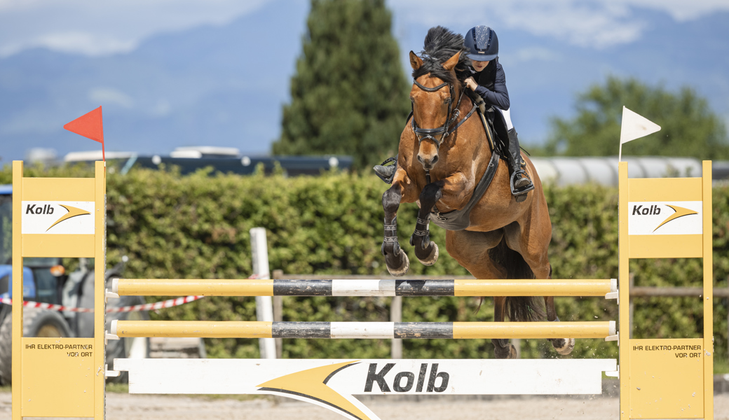 Eine Juniorin des RV Werdenberg, Hedda Fluri aus Salez, ritt im Zweiphasenspringen über 105 Zentimeter allen davon.