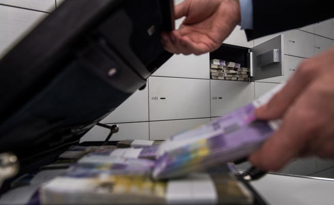 Namhafter Anwalt bediente sich am Erbe seiner Klienten