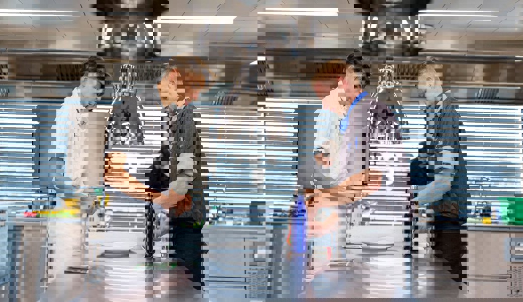 Lehrstellen in der Gastronomie sind schwerer zu besetzen als in anderen Branchen.