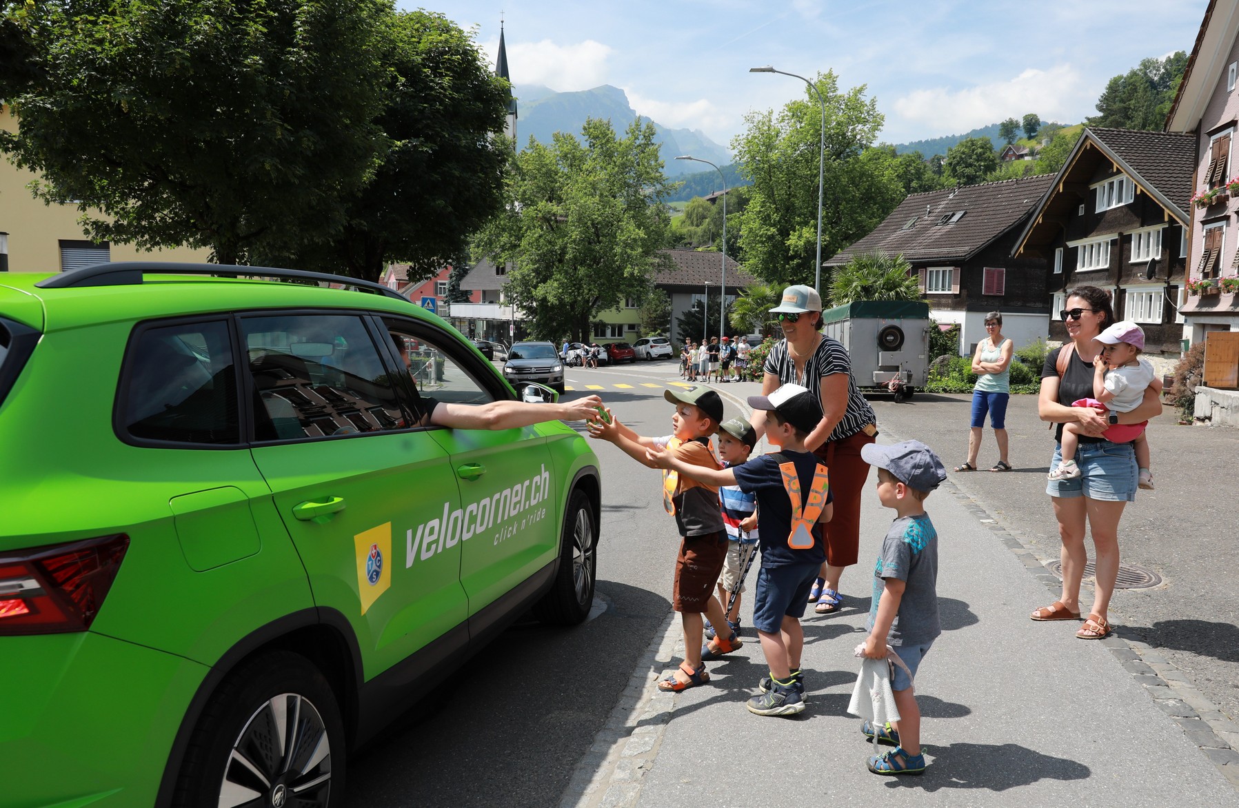 Grosse Begeisterung für ein kurzes Spektakel