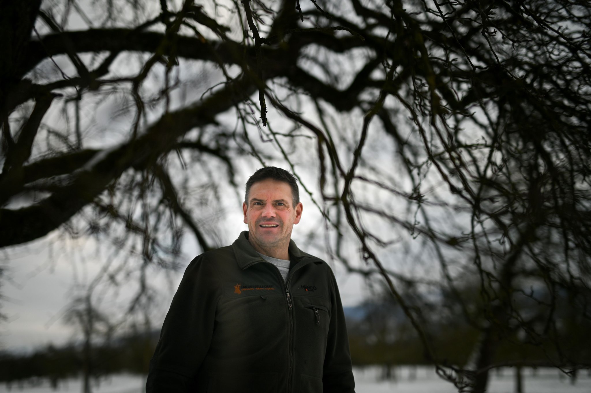 Ein Hügel aus Schutt, Geld und Neid: So lebt ein Bauer, der sein Land für eine Deponie hergibt