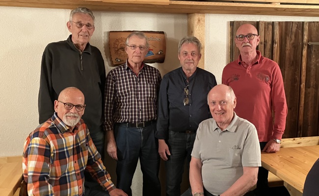 Der Männerchor ist bereit für «Lieder der Berge»