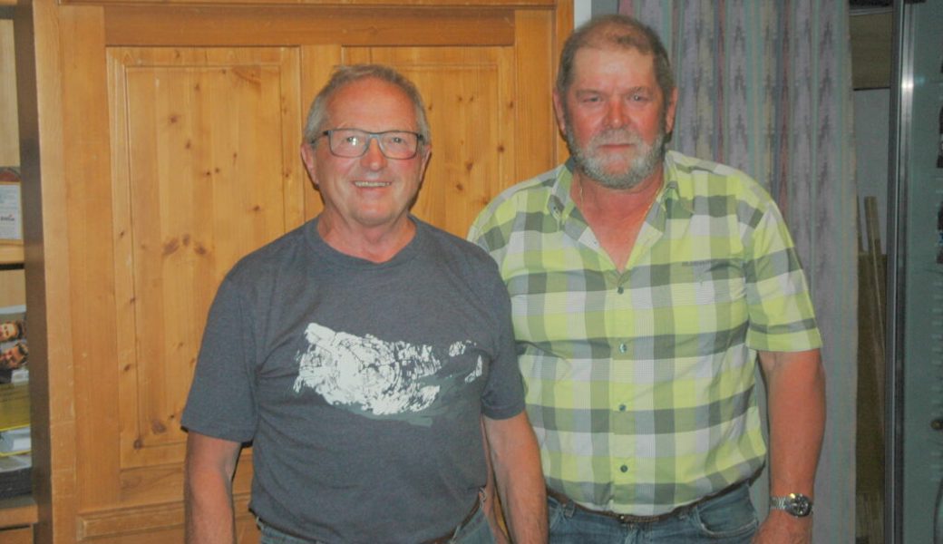  Die neuen Ehrenmitglieder des Männerchors: Ueli Zogg (links) und Walter Nigg. 