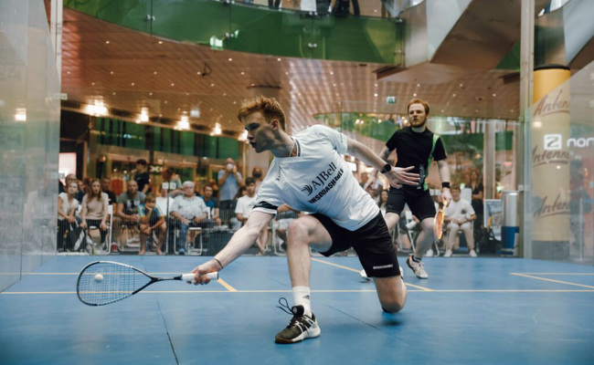 Déjà-vu im Finalspiel: Fünf-Satz-Niederlage für Squashspieler Yannick Wilhelmi