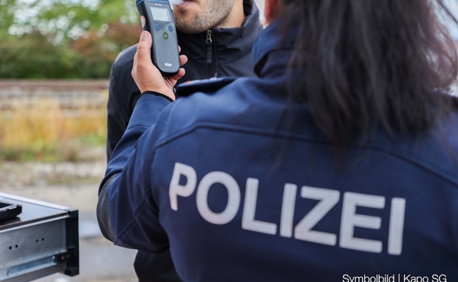 Alkohol am Steuer: Gleich mehrere Autofahrer aus dem Verkehr gezogen