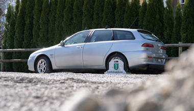 Eigentümer gesucht: Verlassenem Auto droht Vernichtung