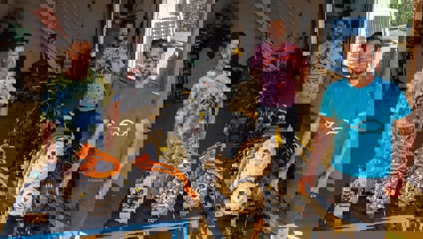  Die drei Jungunternehmer Patrik und David Koller sowie David Pröschel. 