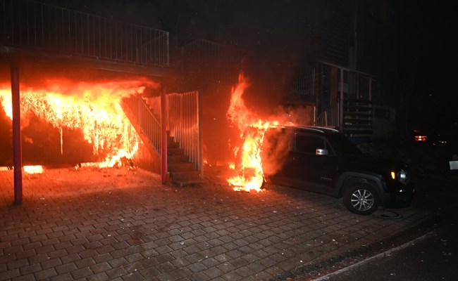 Brand in Carport richtet grossen Schaden an