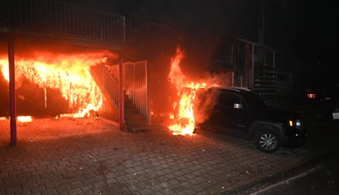 Brand in Carport richtet grossen Schaden an
