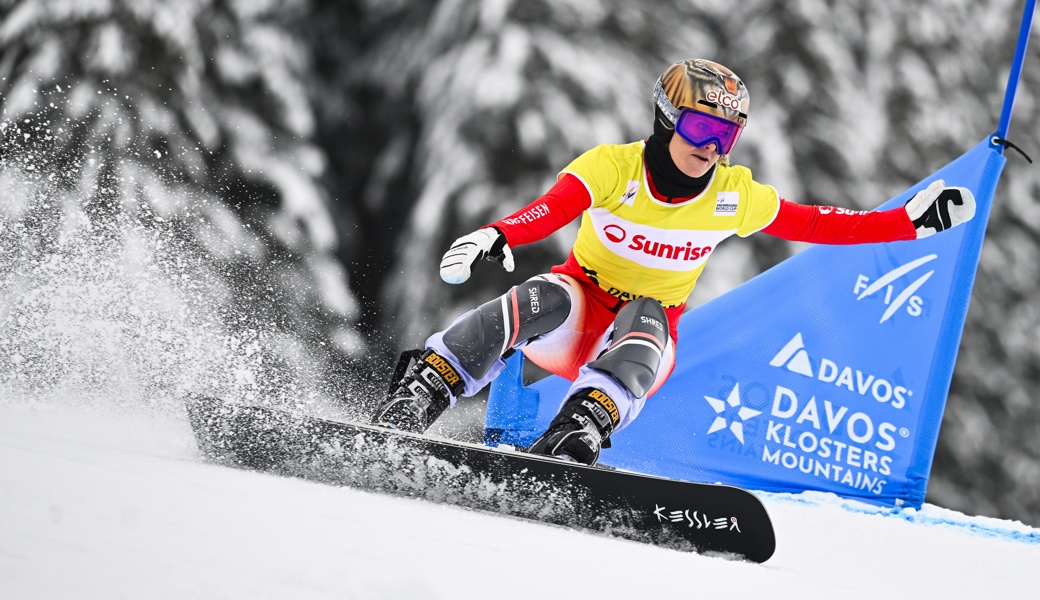 Auf dem Weg zu Platz 4: Julie Zogg am Heimrennen in Davos.