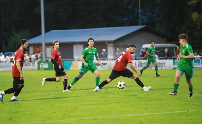 Start zur neuen Saison: Top-Teams der Region kämpfen um den Ligaerhalt