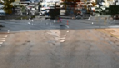 Autofahrerin übersieht E-Bike-Fahrer: Der Velofahrer verletzte sich unbestimmt