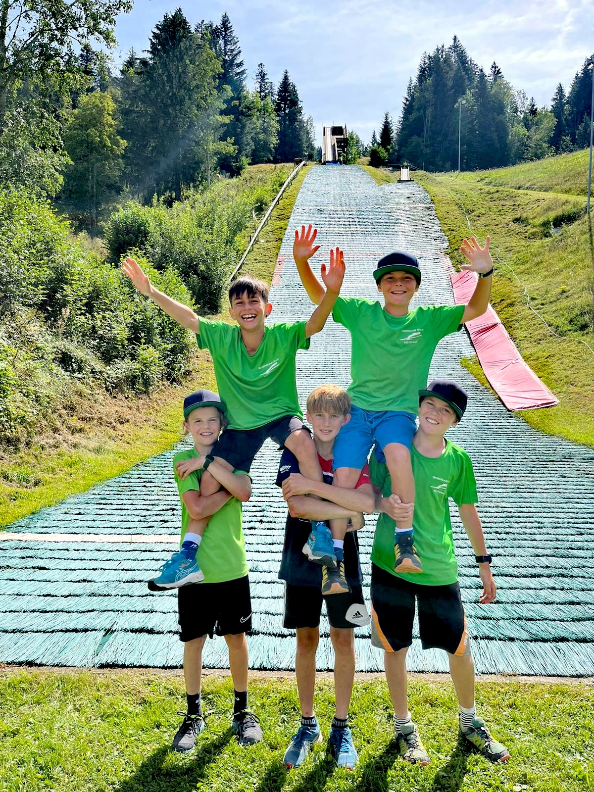 Weitenjäger: Lokale Athleten an der Spitze