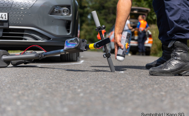 Mit E-Scooter gestürzt: 64-Jähriger als fahrunfähig eingestuft