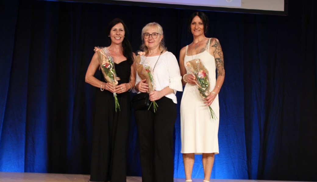Sie waren die Besten, welche die verkürzte Ausbildung als Fachfrau Gesundheit in diesem Jahr absolvierten, von links: Cornelia Eichenberger (Note 5,3), Dorota Mackiewicz (5,4) und die Buchserin Lydia Pick (5,5).