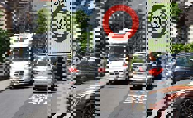 Die erste Tempo-30-Zone in Sevelen soll im Gebiet um das Schulhaus Gadretsch entstehen