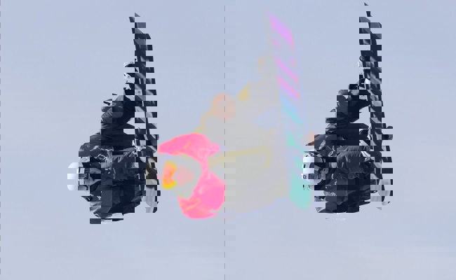 Volle Attacke in der Halfpipe: Der Qlympia-Dritte Jan Scherrer fliegt wieder