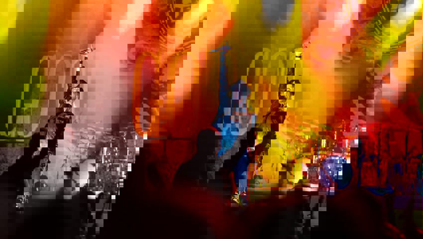  8./9. Juli: Das Open Air Wildhaus startet mit dem rockigen Abend und dem Auftritt von Gotthard (Bild). Der zweite Abend gehört den Schlagerfans. 