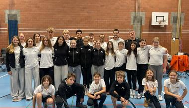 13 Goldmedaillen: SC Flös schwimmt an die Spitze