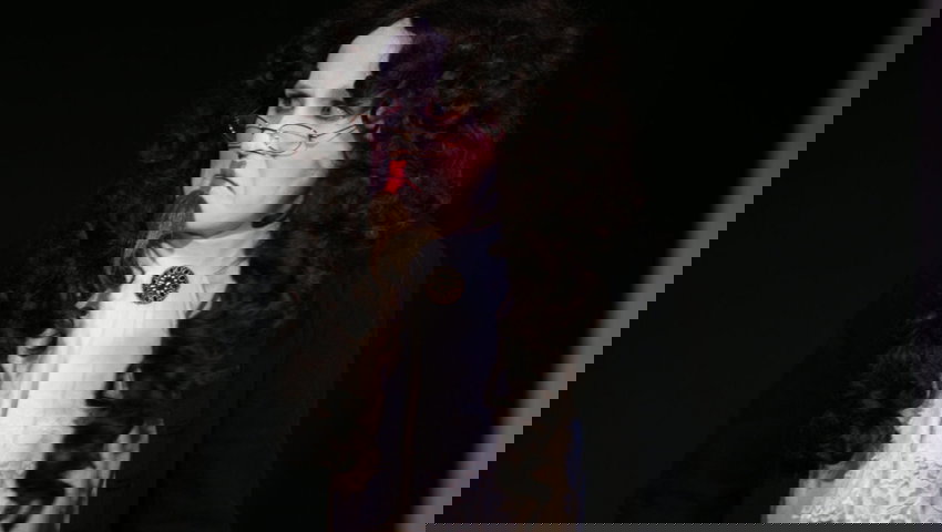  Claudia Ehrenzeller 2009 in der Rolle des Harpagon in Molières Der Geizige.