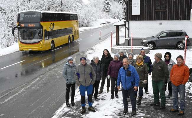 Die Anwohnerinnen und Anwohner erfuhren es zufällig: Ihre Haltestelle Tobelsäge wird aufgehoben