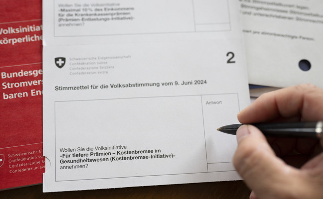 Ärztevereine lehnen Kostenbremse-Initiative ab