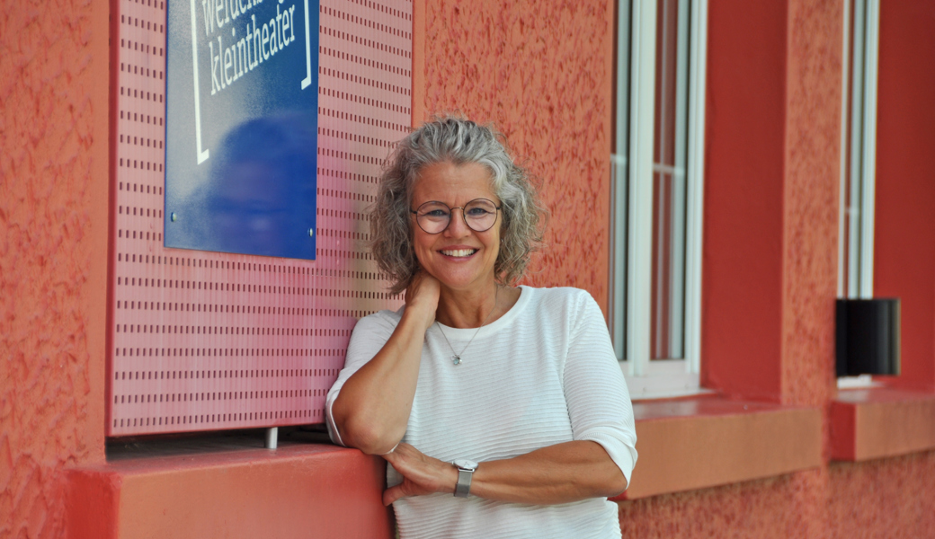 Immer viel Freude gehabt und viele Freundschaften aufgebaut im Fabriggli: Die Buchserin Kathrin  Scherlter-Secli verlässt das Werdenberger Kleintheater nach 25 Jahren.