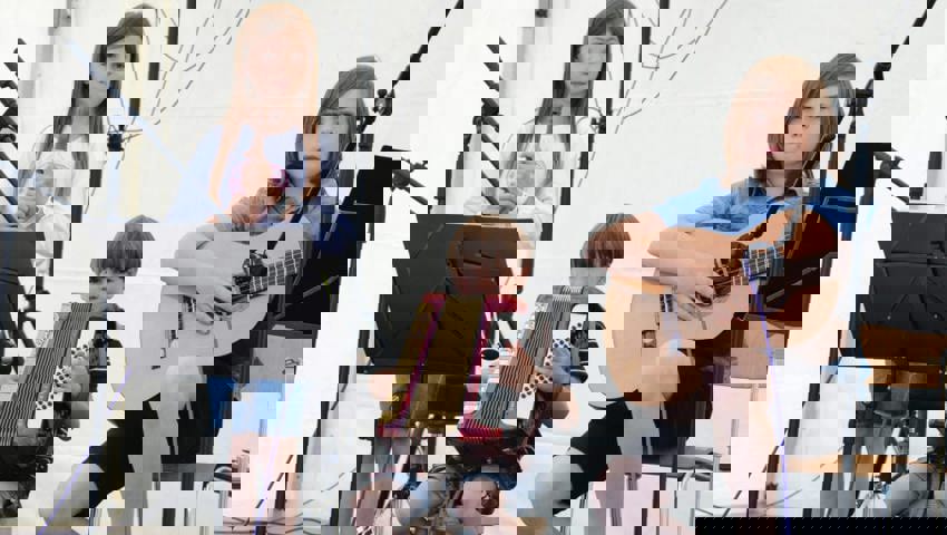  Musikalischer Auftritt der Härtl Kids auf der Bühne. 