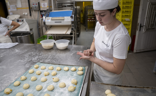 Brauchtum Königskuchen: «Der Fachmann weiss,  wo der König versteckt ist»