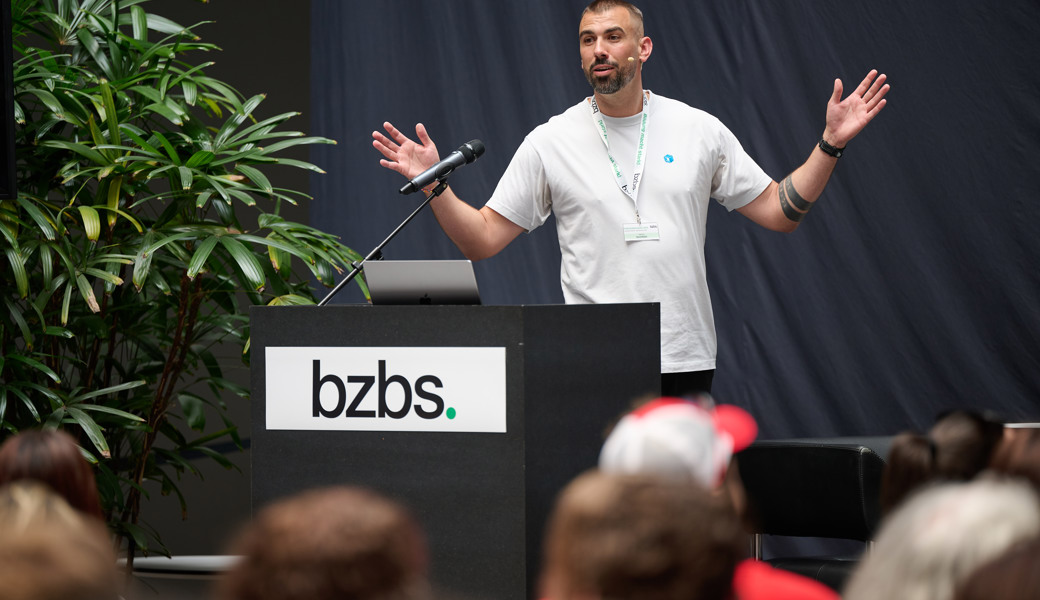 Ein Fachmann spricht über die Zukunft der KV-Lehre und von KI generell: René Müller Geschäftsführer der Digicube