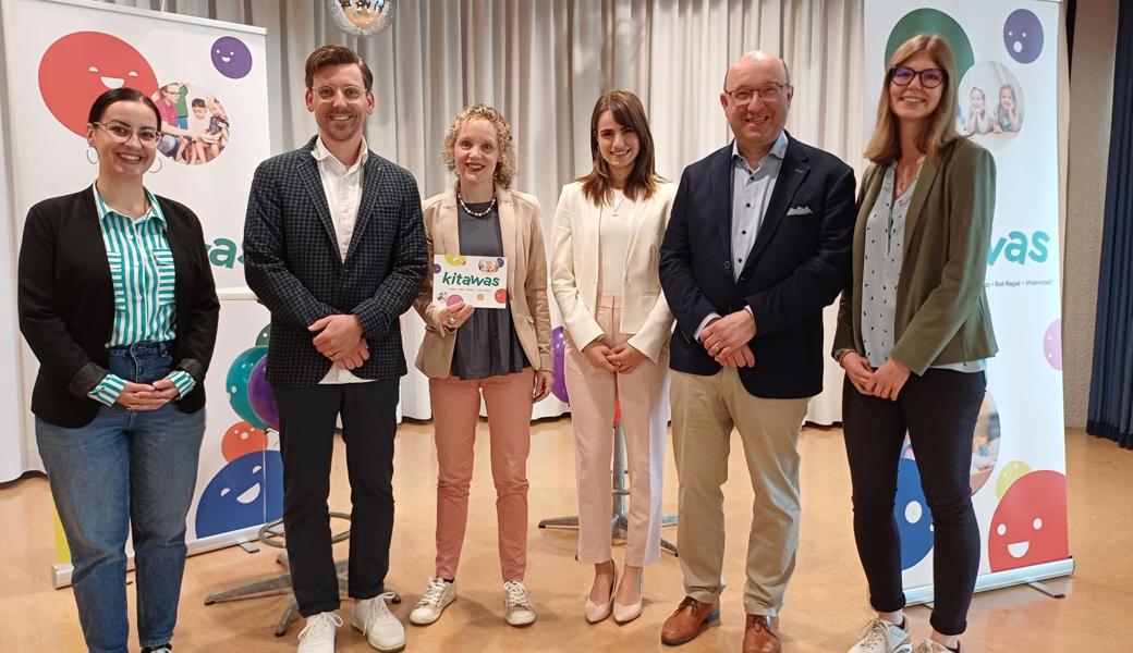 Kommen am Festakt zu Wort (von links): Jeanine Jäger (pädagogische Leiterin Kita), Geschäftsführer Gabriel Dinner, Präsidentin Monika Grünenfelder, Melser Gemeinderätin Désirée Guntli, Regierungsrat Beat Tinner und Cindy Good (pädagogische Leiterin Hort). 