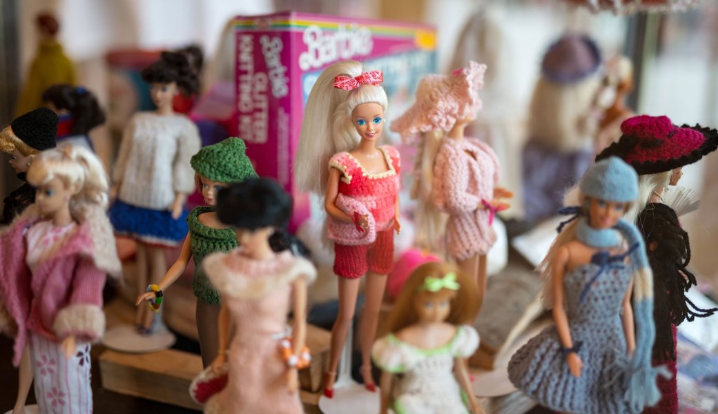 Auf der Schwägalp sind bis Ende Juli über 600 Barbie-Puppen ausgestellt.