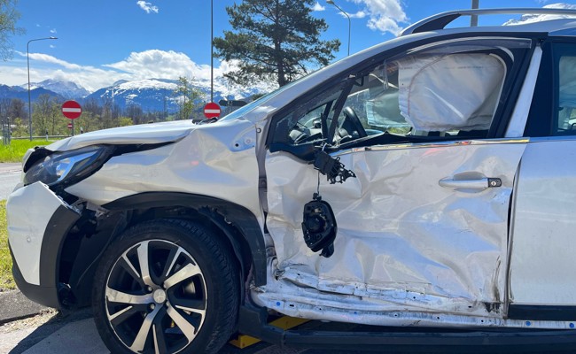 79-jähriger Mann bei Verkehrsunfall leicht verletzt