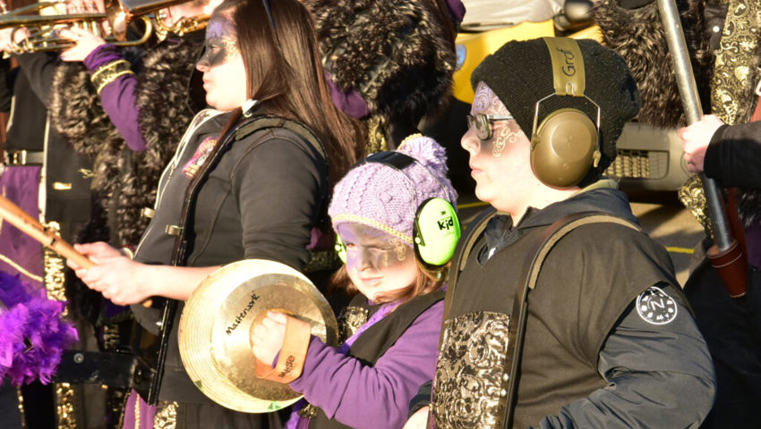  Früh übt sich, wer ein Meister werden will. 