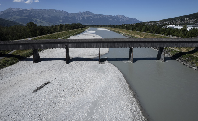 Was macht der Klimawandel mit dem Rhein?