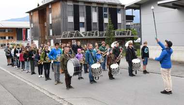Koordination ist Herausforderung: Projektorchester übt Marschmusik