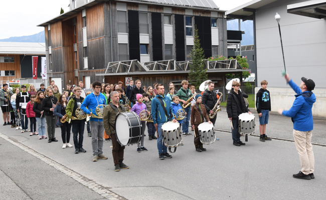 Koordination ist Herausforderung: Projektorchester übt Marschmusik