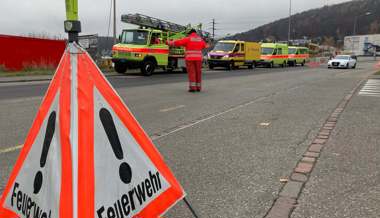 Mann verletzte sich bei einem Brand in einem Mehrfamilienhaus