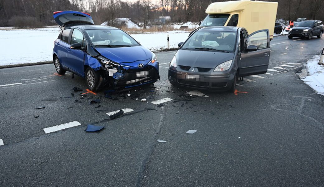  Eine Autofahrerin wurde verletzt. 