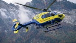 Töfffahrer in Tobel geschleudert