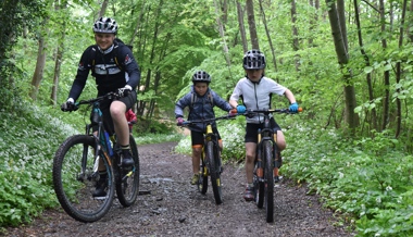 Die Schurters und Neffs von morgen trainieren eifrig auf ihren Mountainbikes