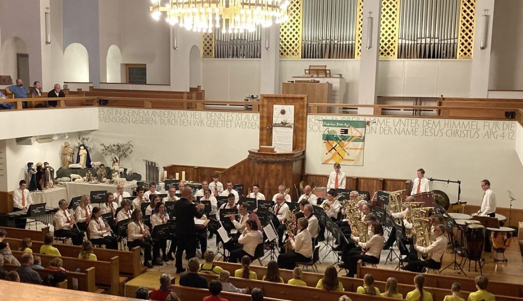  Der Musikverein Buchs-Räfis lud zum traditionellen Adventskonzert ein. 