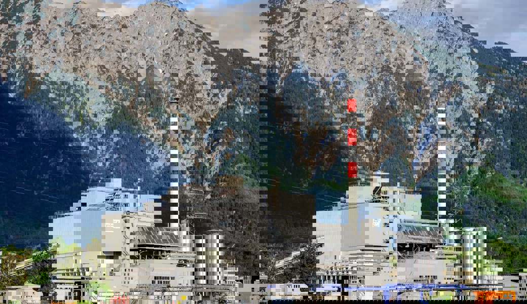 Wann genau der Boden rund um die Anlage der VfA untersucht wird, steht noch nicht fest.  Archivbild: Heini Schwendener, 12.05.2016