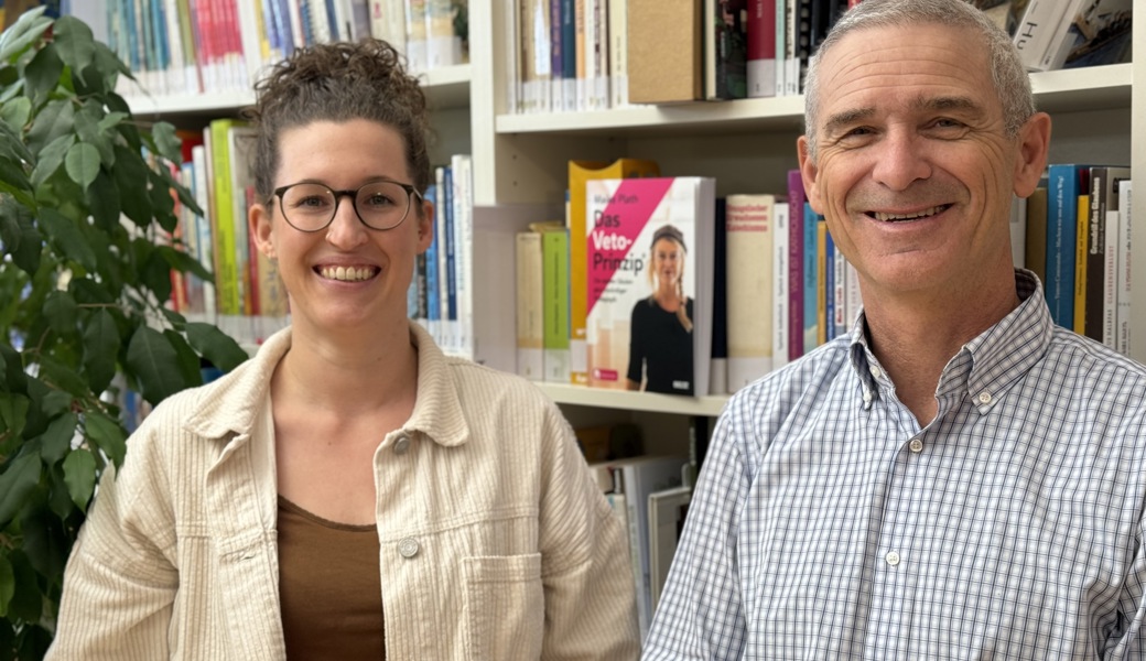 Die neue Fachstellenleiterin Nicole Zwahlen und ihr Vorgänger Othmar Wyss.