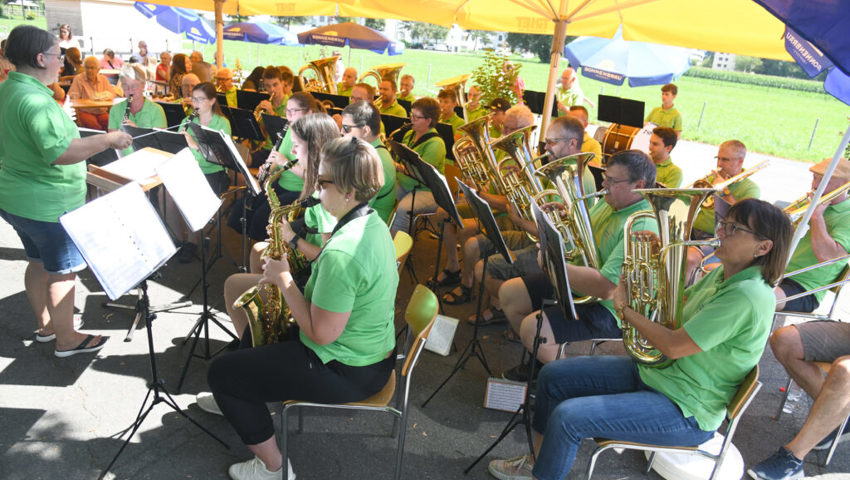  Der Musikverein Buchs-Räfis bereicherte mit seinem Auftritt auch die Bundesfeier im Rietli.