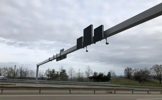 Mit Tempo 80 gegen Stau auf der Autobahn: Mehr Bussen erwartet